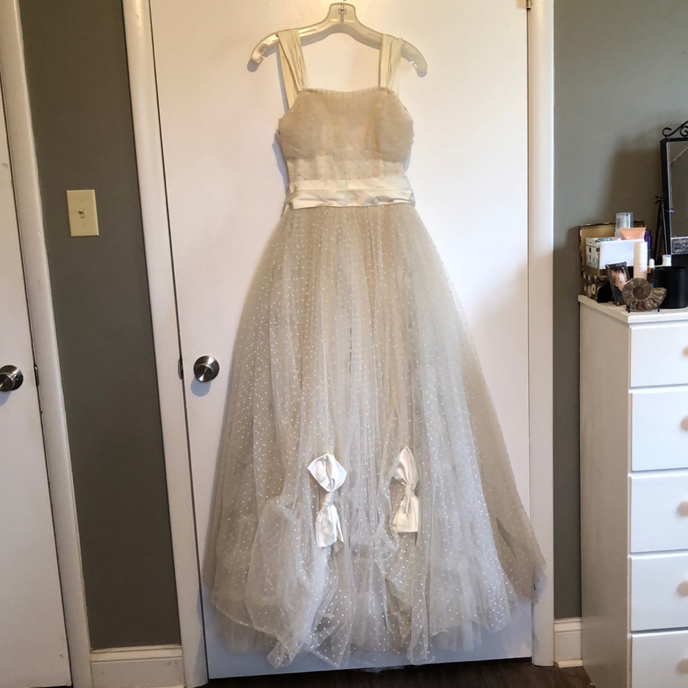 Vintage Gown Special Occasion or Wedding 00 XXS